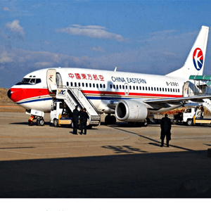 遵义茅台航空货运航空快运业稳步发展的原因是什么？